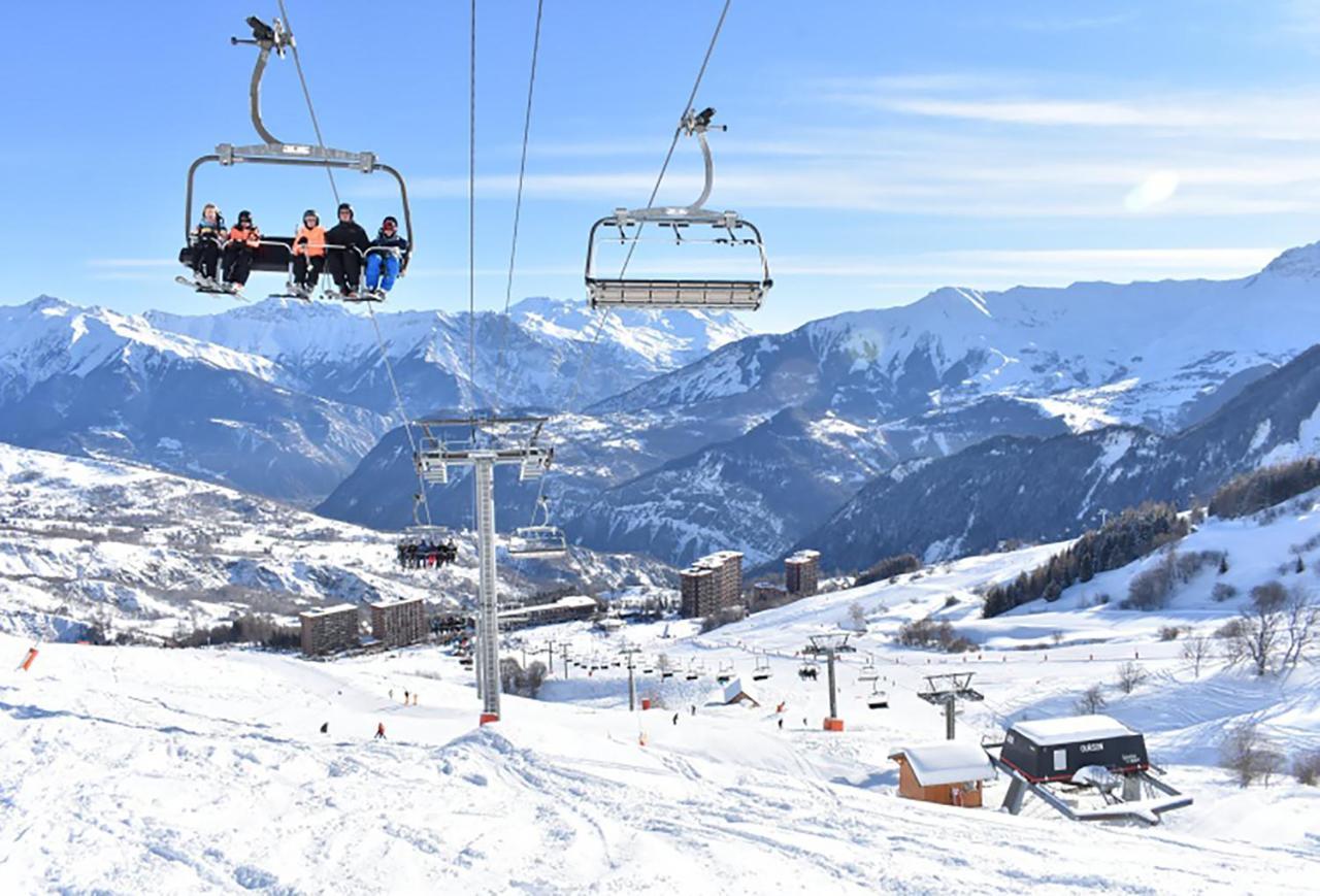 Appartement Avec Balcon Au Pied Des Pistes De Ski Villarembert Kültér fotó