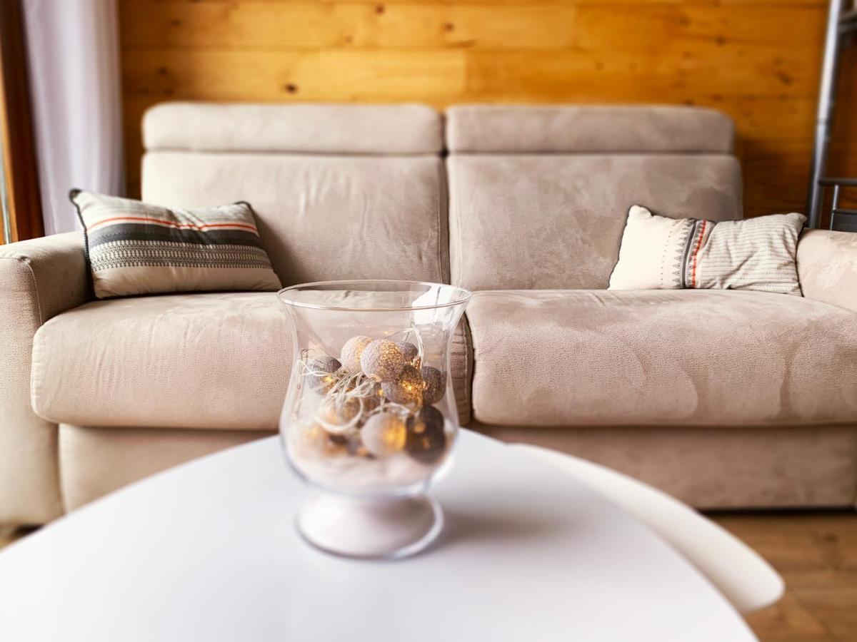 Appartement Avec Balcon Au Pied Des Pistes De Ski Villarembert Kültér fotó